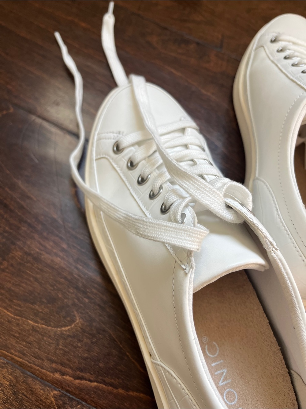 Vionic Classic White Leather Low-Top Sneakers - Picture 11 of 15